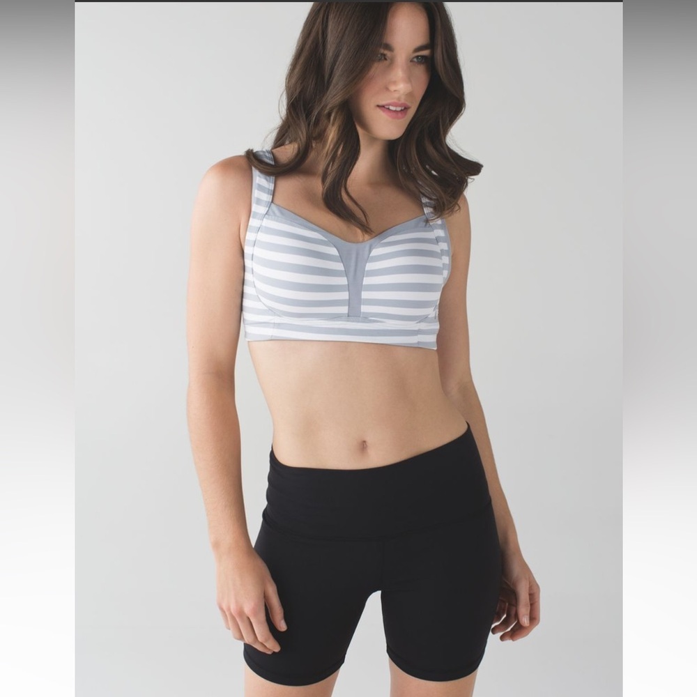 Lululemon Groove Shorts Reversible
